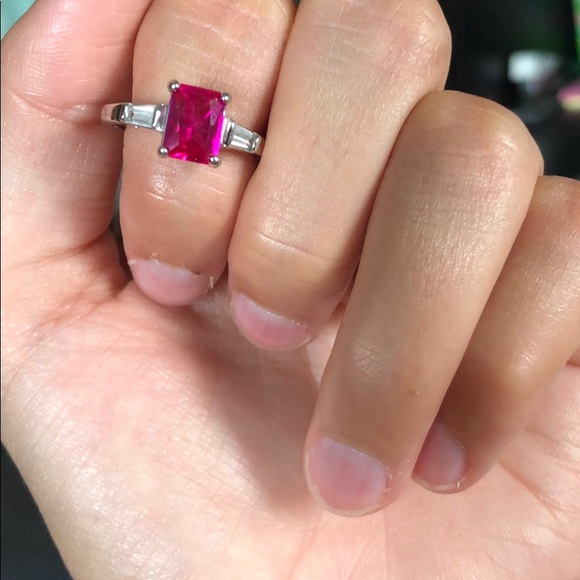 Ruby ring - Picture 4 of 4